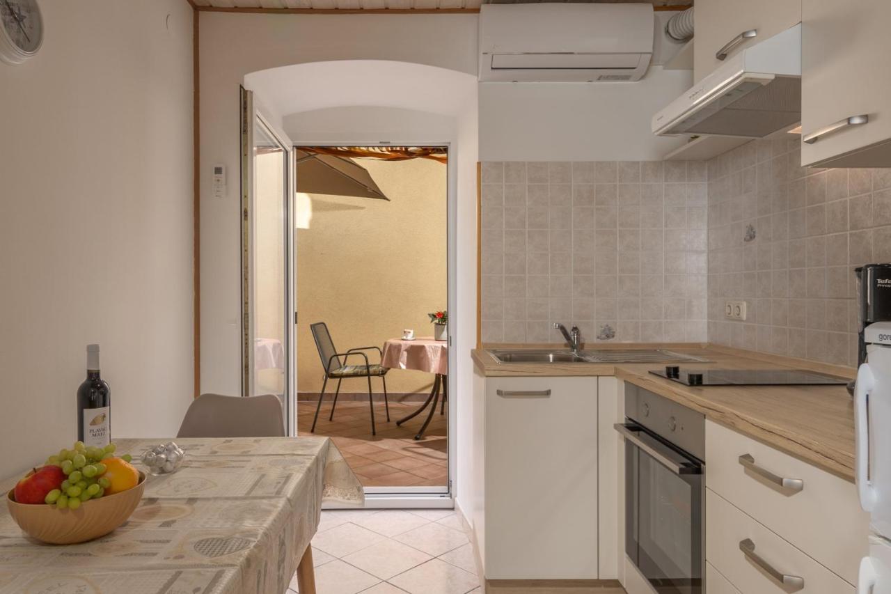Apartmani Matic Мощеничка-Драга Экстерьер фото